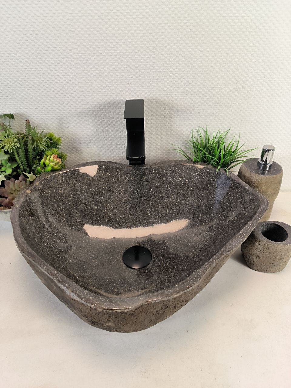 Раковина из речного камня RS-65620 55*40*15 из натурального камня