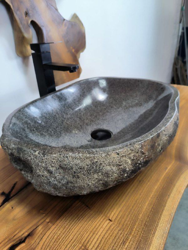 Раковина из речного камня RS-66556 53х38х15 из натурального камня