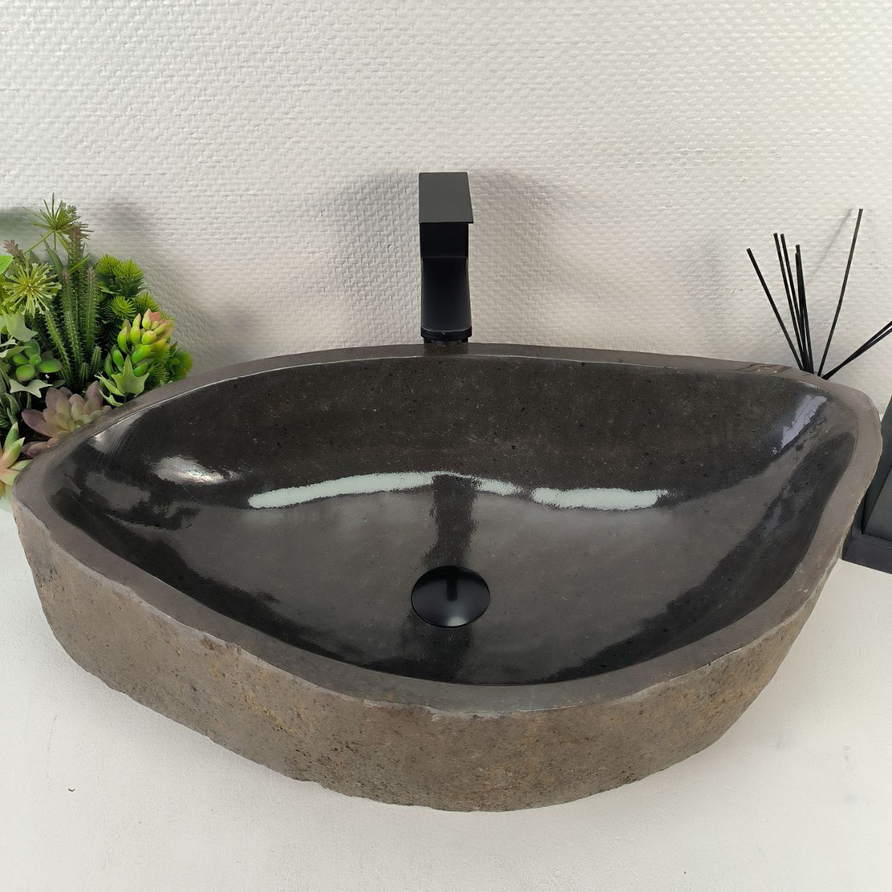 6c5ueouyqnbrvssqn4pkt4pp22izevbe