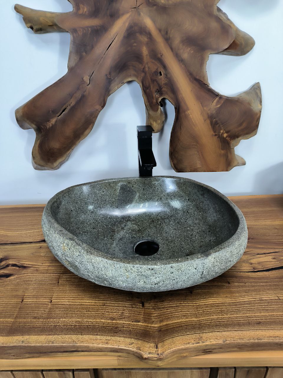 b33f059c-2a51-4966-9d37-3e868c8caa9b