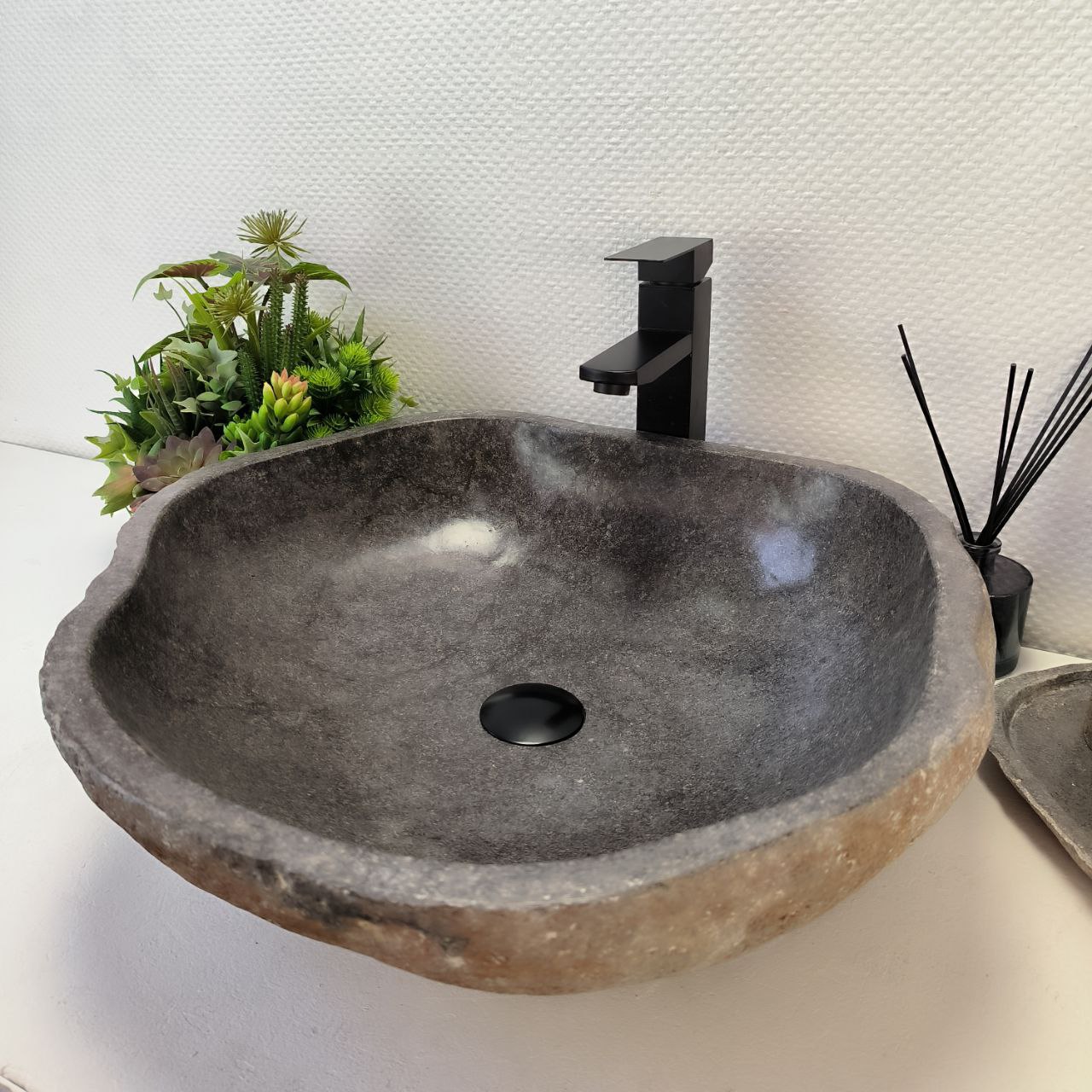 ttz4ucwajnv212cugh6g49rjv089v5sr