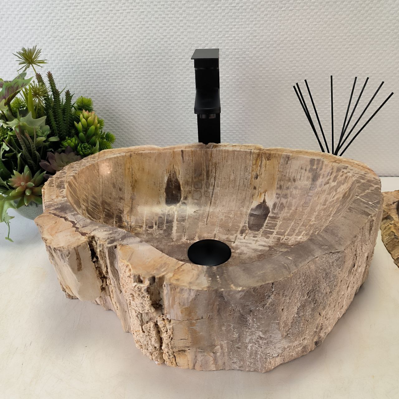 g1c79q8irov71n7w7146qe63odndr65l