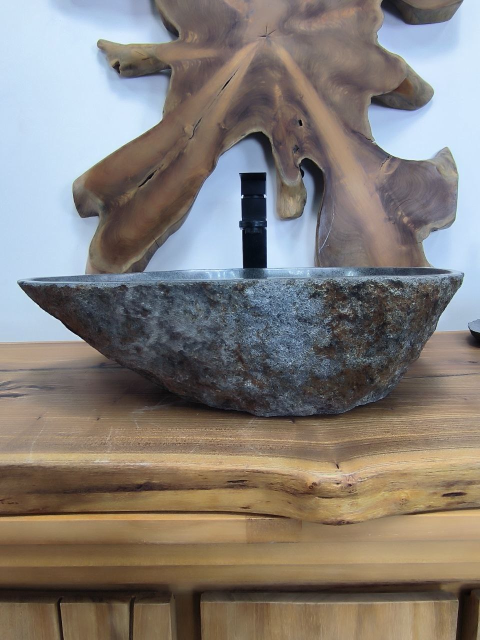 3b18bda6-5356-46fa-9898-f65519364f59