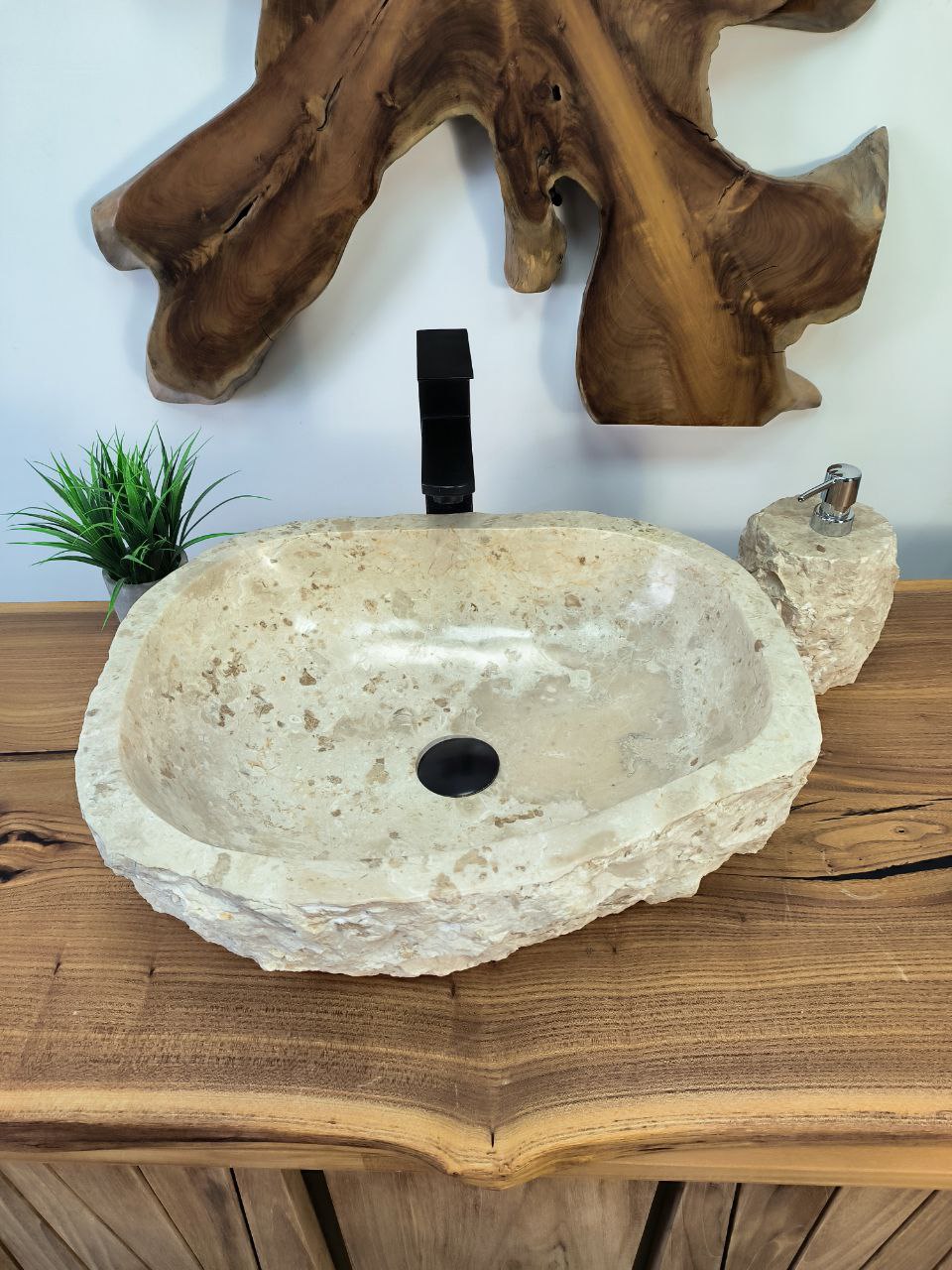 photo_2025-05-15_11-03-15