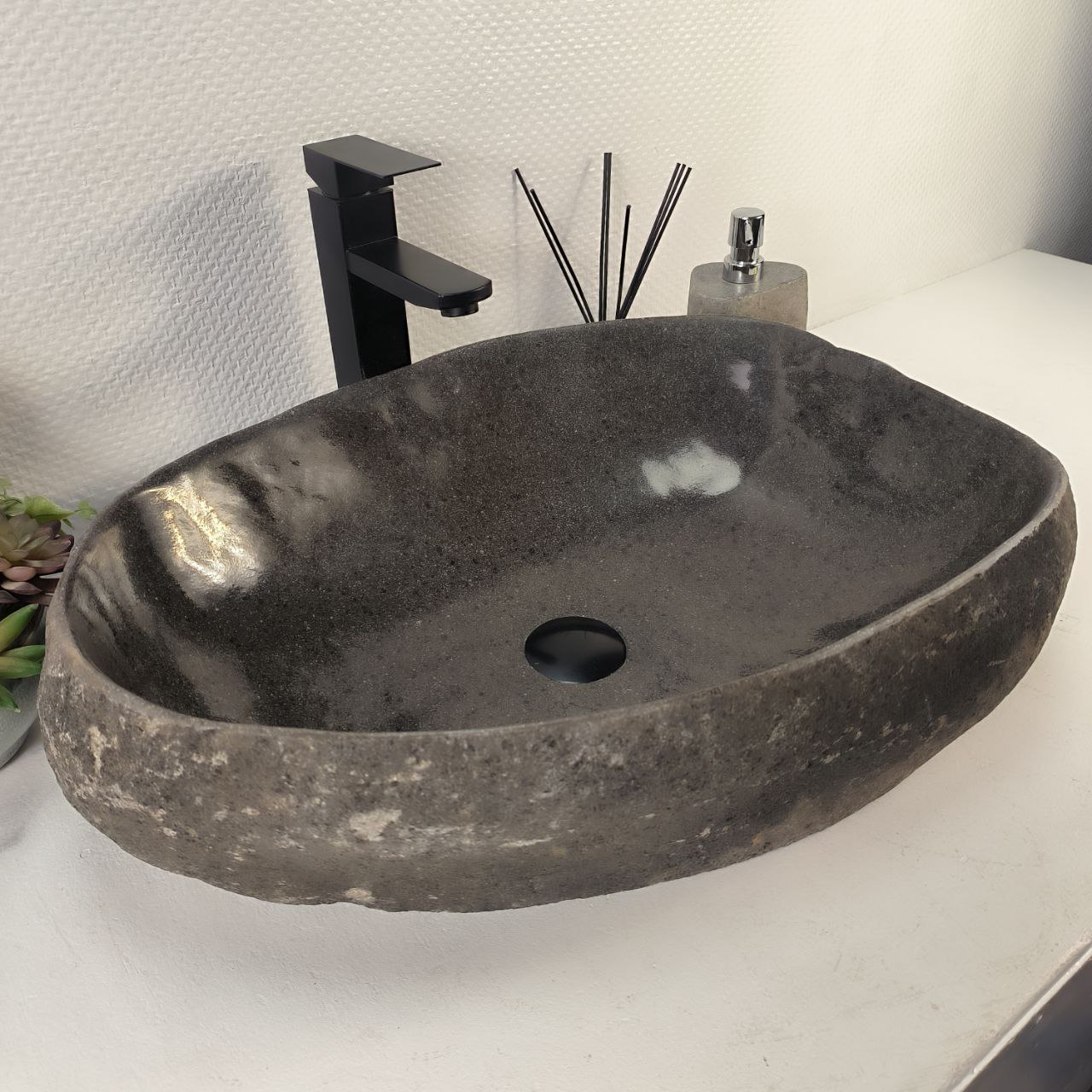 i0vanss02vd8qx8lmen57hd4zhdglavk