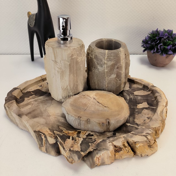 4j8h2lt8lsb01vlluzii0lwkntpihexm