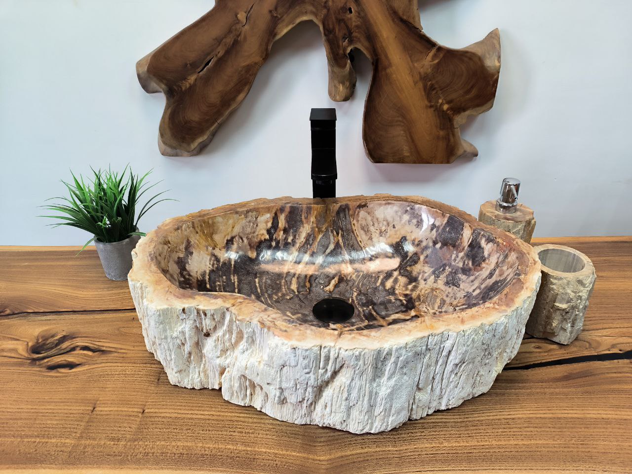 photo_2025-05-14_12-40-46 (2)