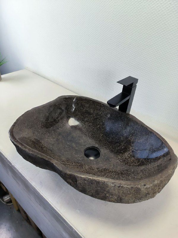 Раковина из речного камня RS-66230 58х42х15 из натурального камня