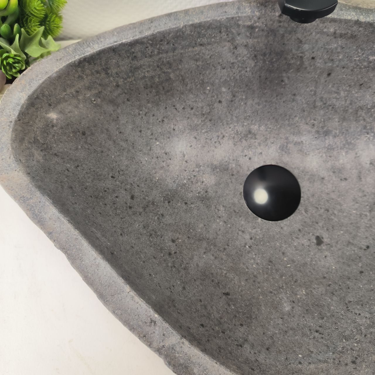 Раковина из речного камня RS-63683 (53*39*15) из натурального камня