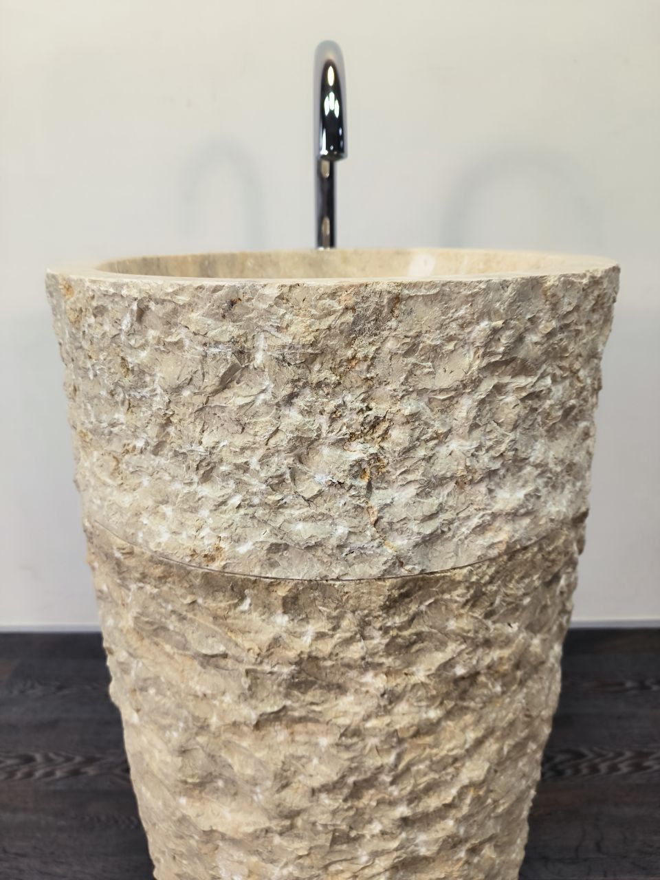 Раковина напольная из мрамора Pedestal Cream Marmo MN-65910 45х45х90 из натурального камня