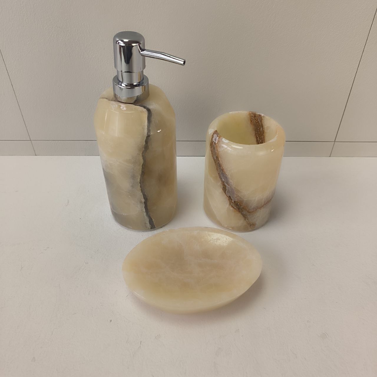 uyriv2wlvv8lj9zyyzllxycot1asx0eq