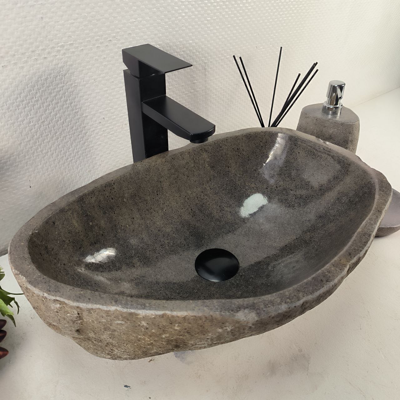 p39iow6ijklca91te1ip90z50oiyplul