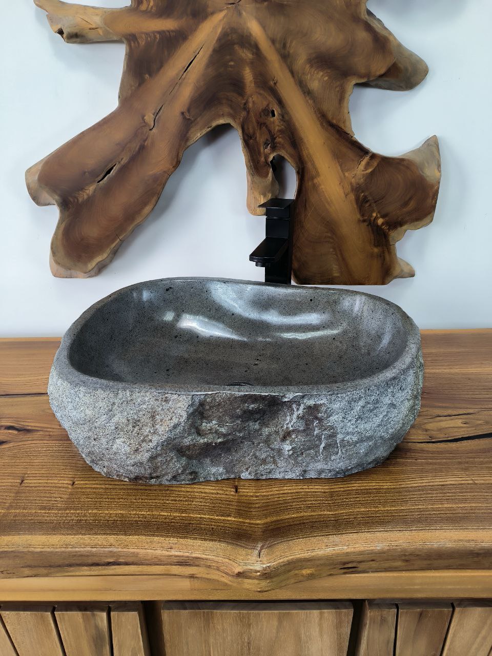 143f9701-3004-44af-b19a-a198ff3384d6