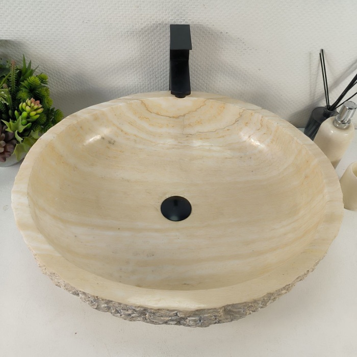 clgmv0lzz2330yx12az8s9v3vwsde87h