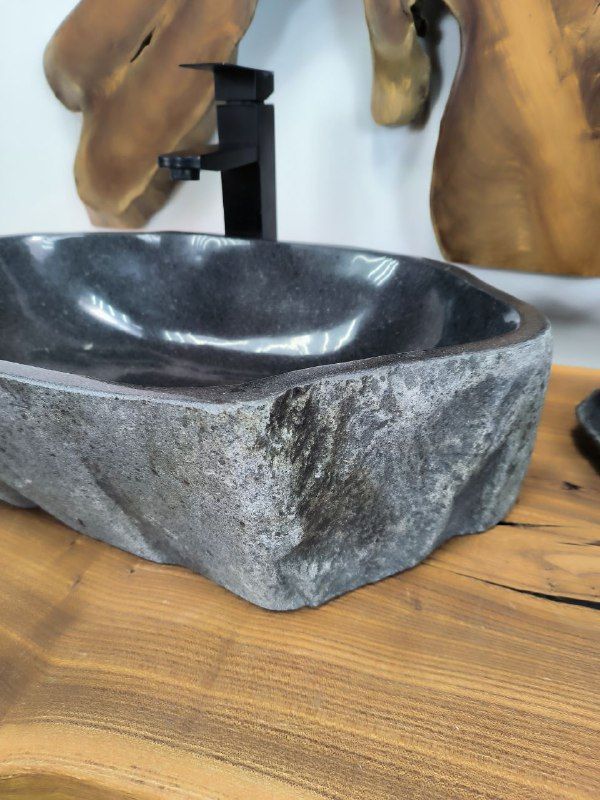 Раковина из речного камня RS-66330 52х35х15 из натурального камня