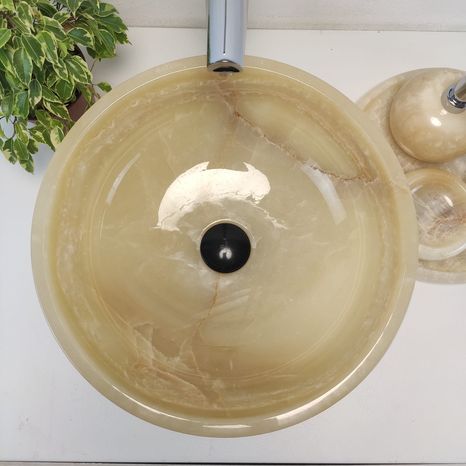 5s2502u0o3g28duxc3g50fg9gdv6os4j