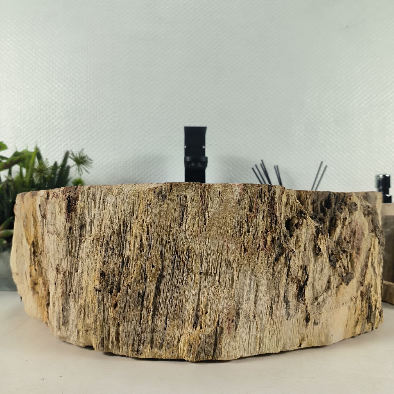 b8i5d7y8j2vn4ewj014bzc22zfpy91gb