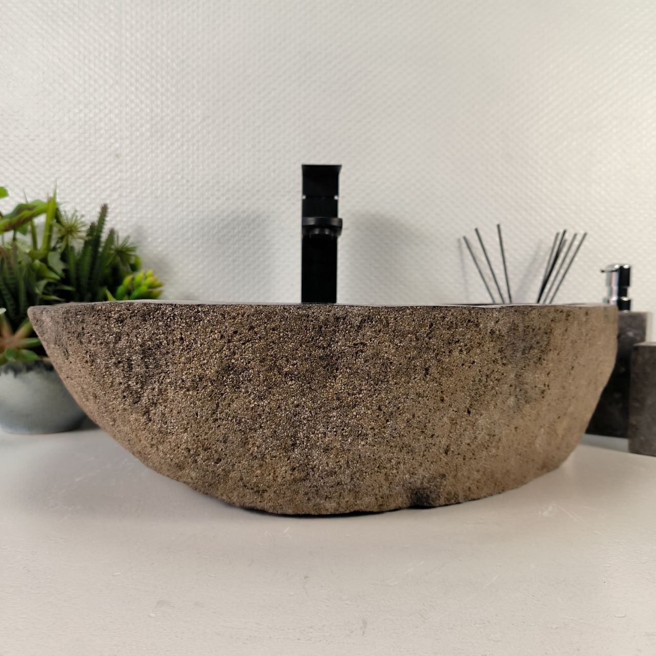 photo_2024-05-18_12-03-46