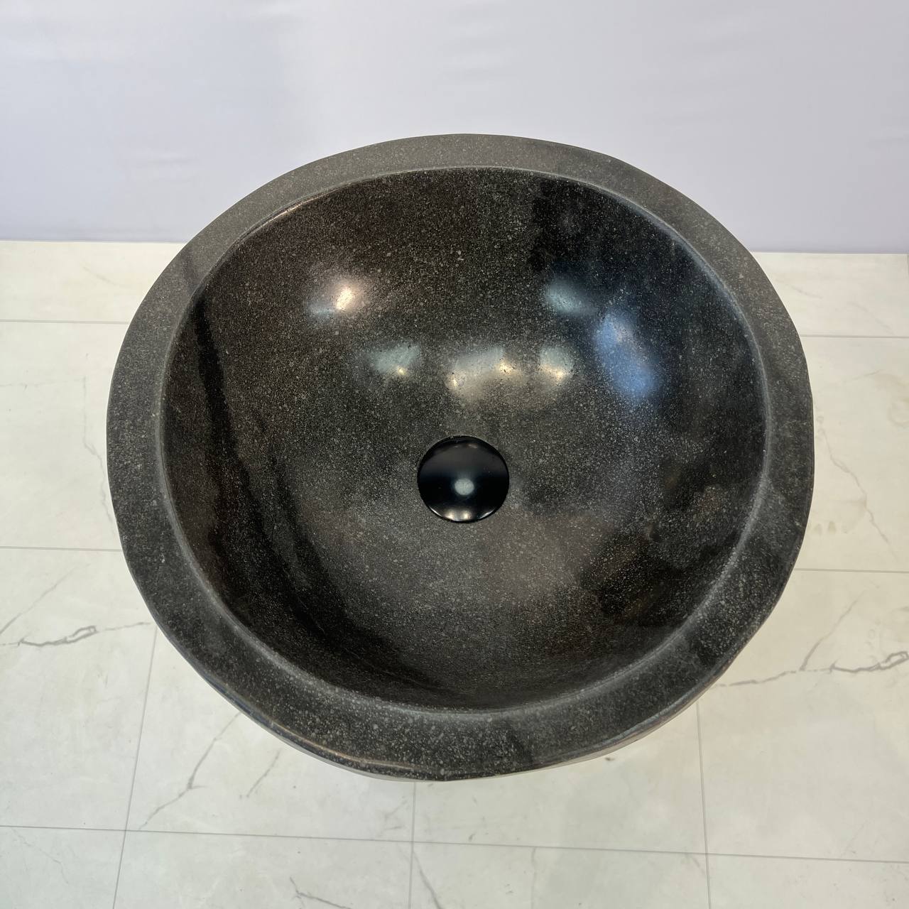 Раковина напольная из речного камня RN-67056 41х41х90 из натурального камня