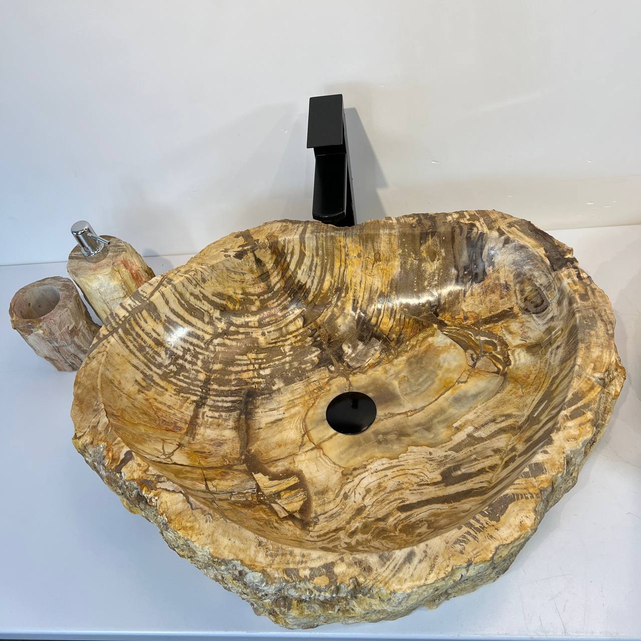 Раковина из окаменелого дерева ПАРА! OD-66907 63*49*15 из натурального камня
