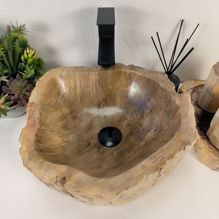 8nifrxtgp4vqz14jr228mh09hcwg2eid