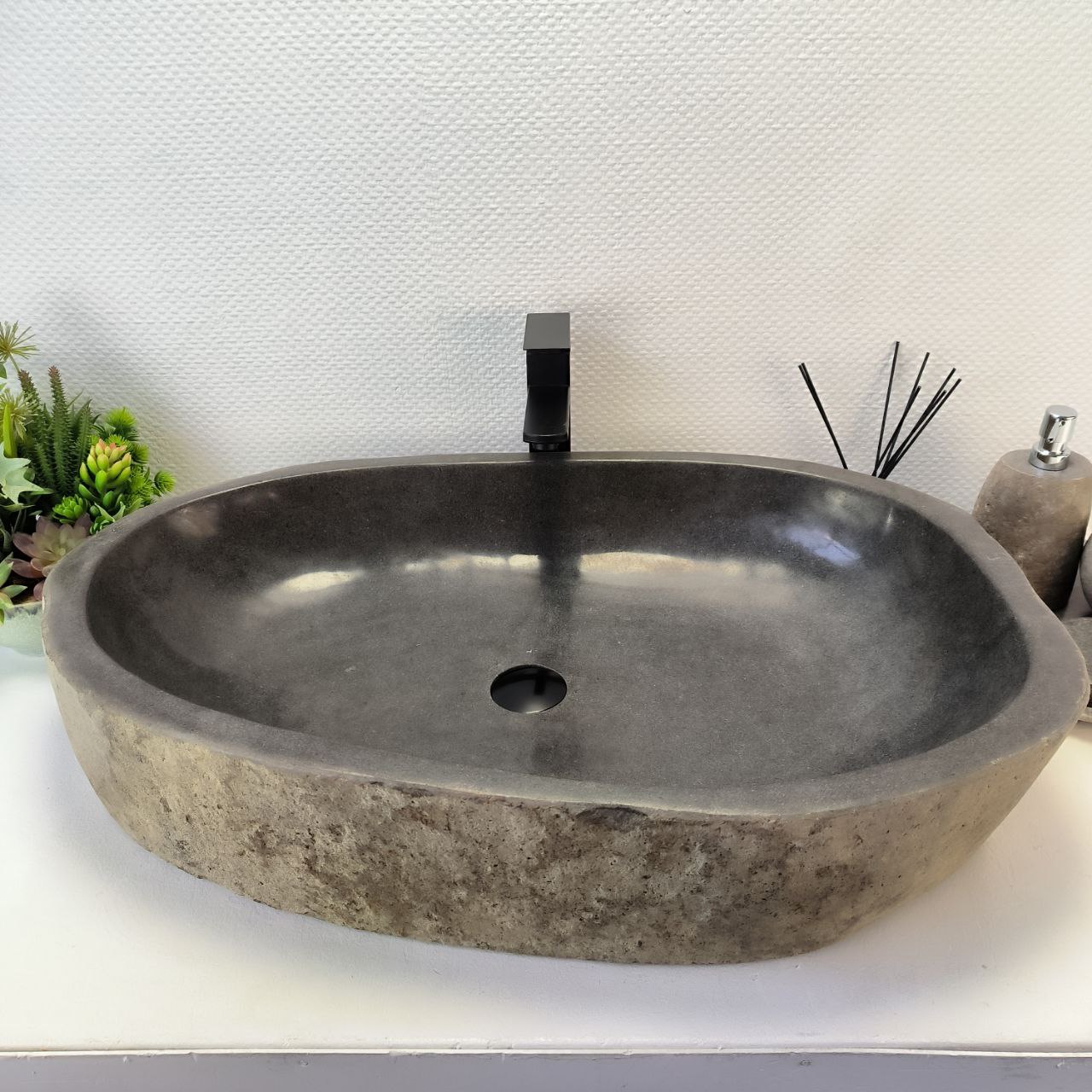 rj5rpwk5mi57ul49tu16c2d2ojpg1sr1