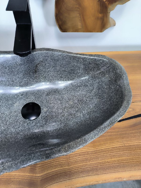 3d269db1-96fc-466e-b6dd-13728ade0a6c