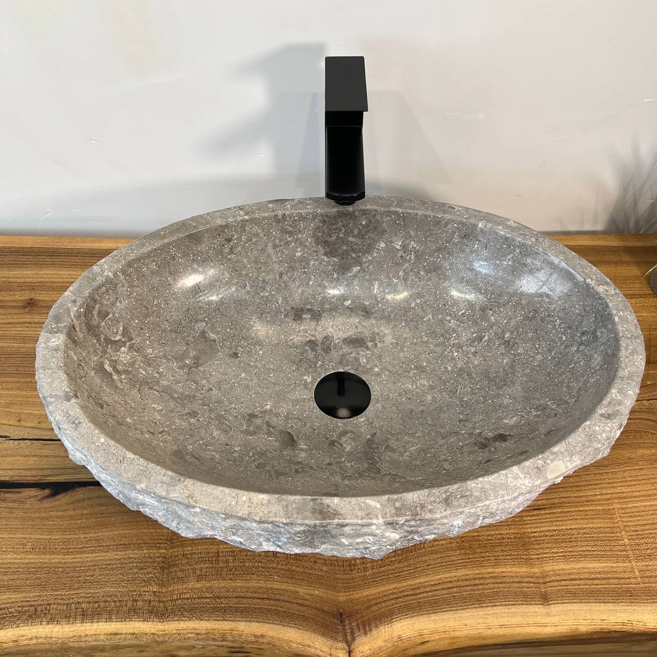 Раковина из мрамора Erozy Grey EM-66990 60*42*15 из натурального камня