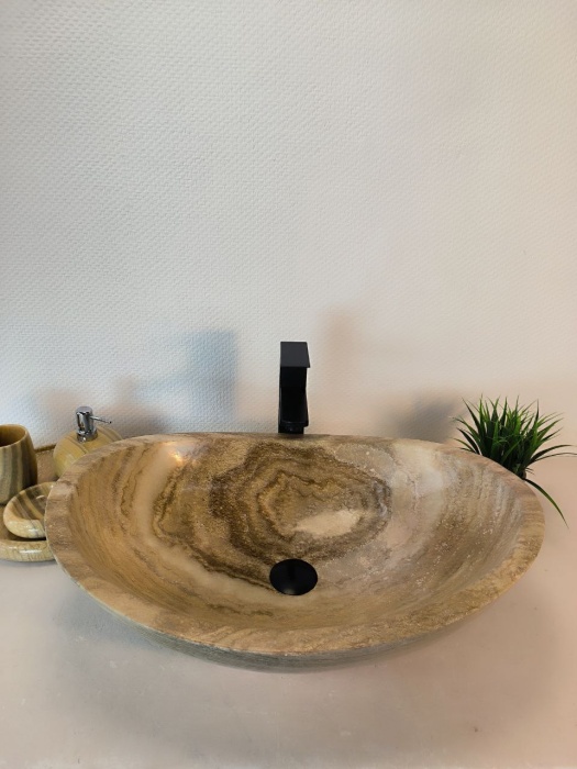 08aeef90-6b97-4e17-a871-938a9fa6a615