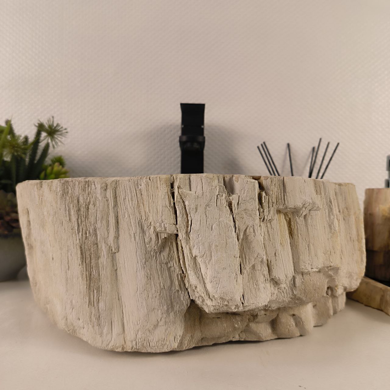 21mlgbtnfzq8t1tjwsw5xg834ohvh2ao