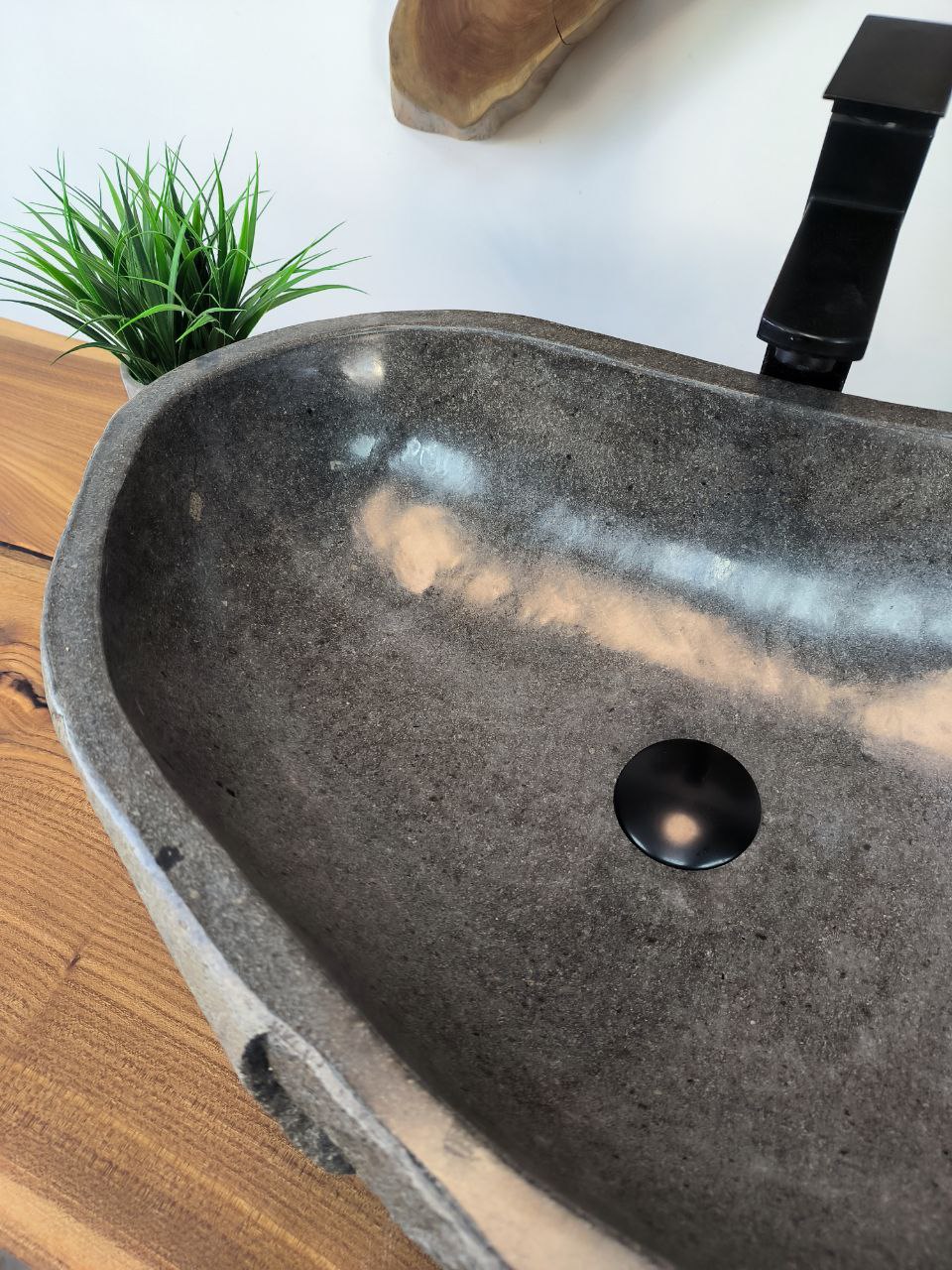 photo_2025-05-16_12-33-32