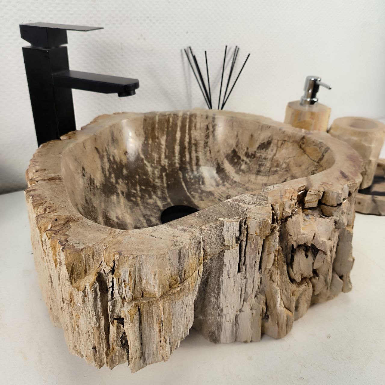 2a6se9rm48q40ern3c8k26bhvzfps43c