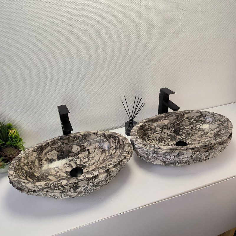 k2igb90eauto6etzwny2w4r5o3ezlnls