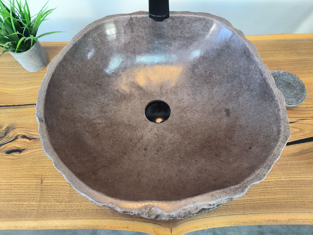 photo_2025-05-16_09-54-15