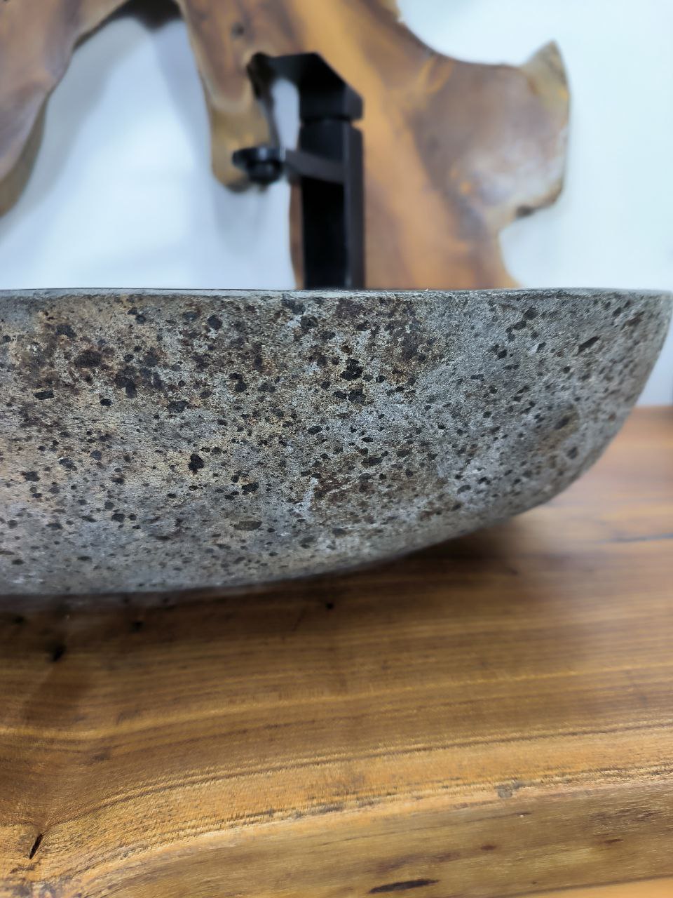 1b505163-0db3-4688-9e06-c40947567eb2