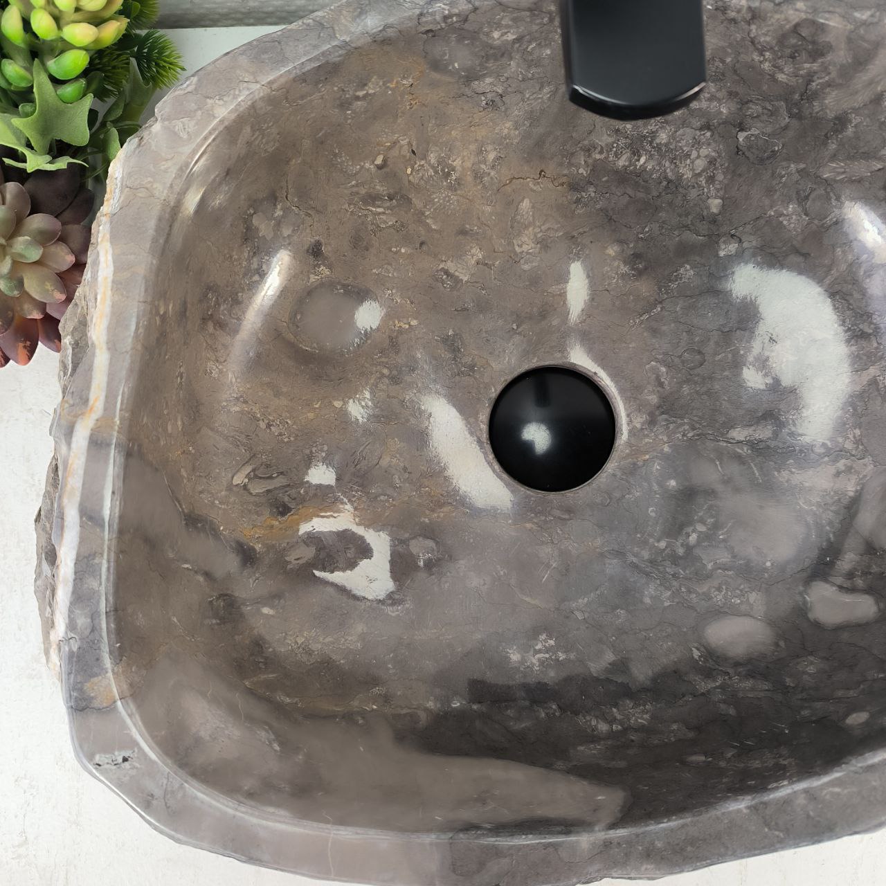 mz044iw51hv9ctrz251qp2dc6ungpo33