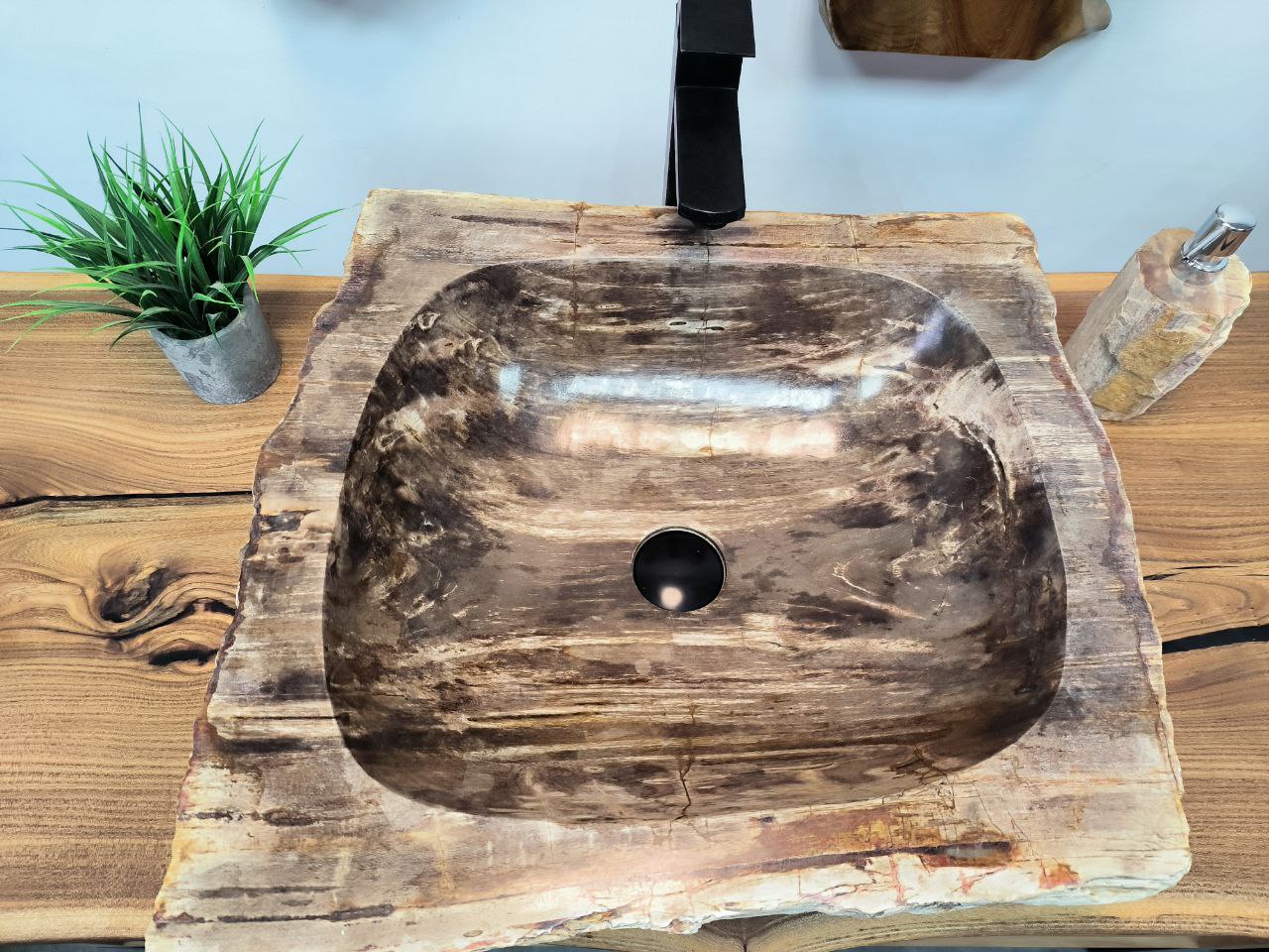 photo_2025-05-14_18-02-29 (3)