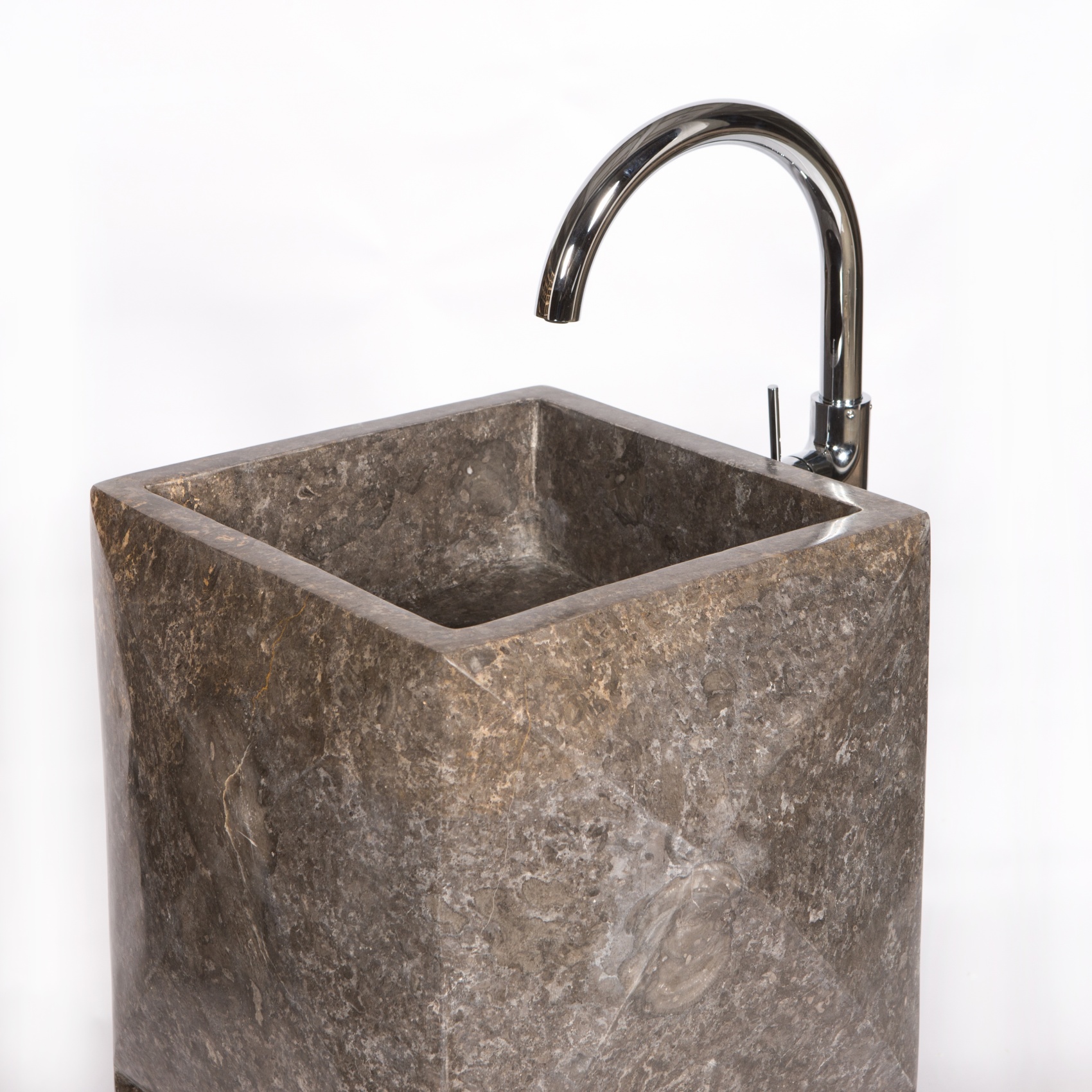 77cc9ui0ux3nyr1td83lkryo3z6lnm3t