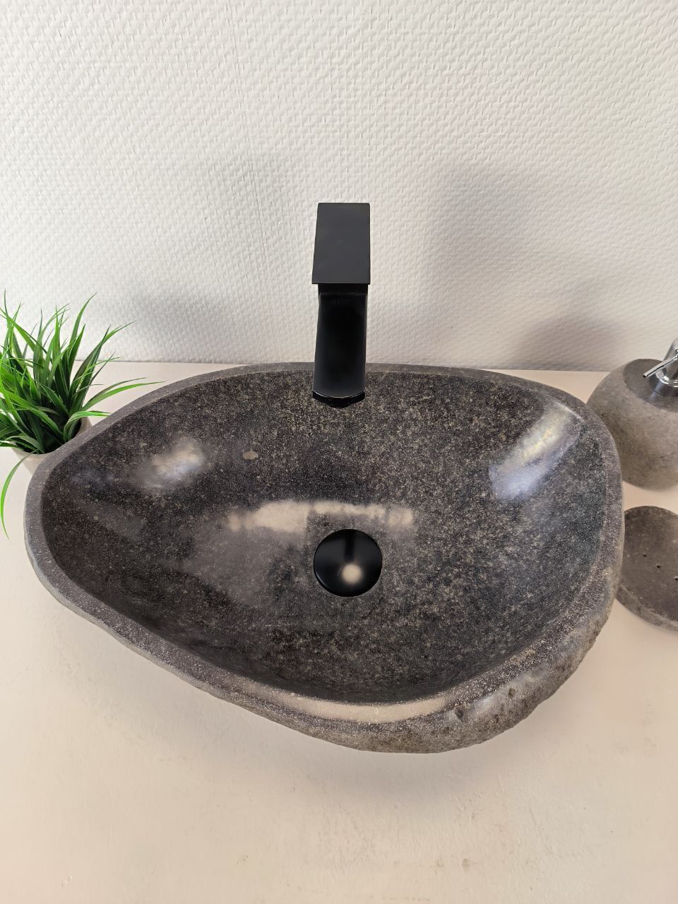 Раковина из речного камня RS-65993 50х33х15 из натурального камня
