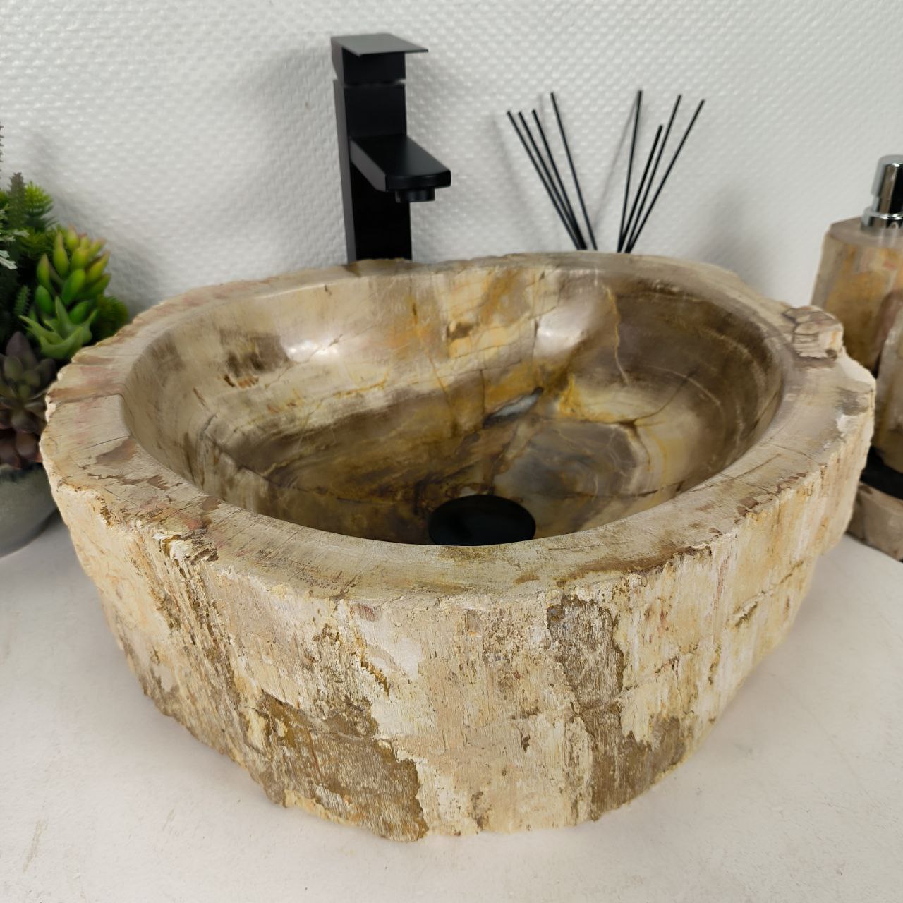 8il6tds03vq10tihswz630eo318dukih