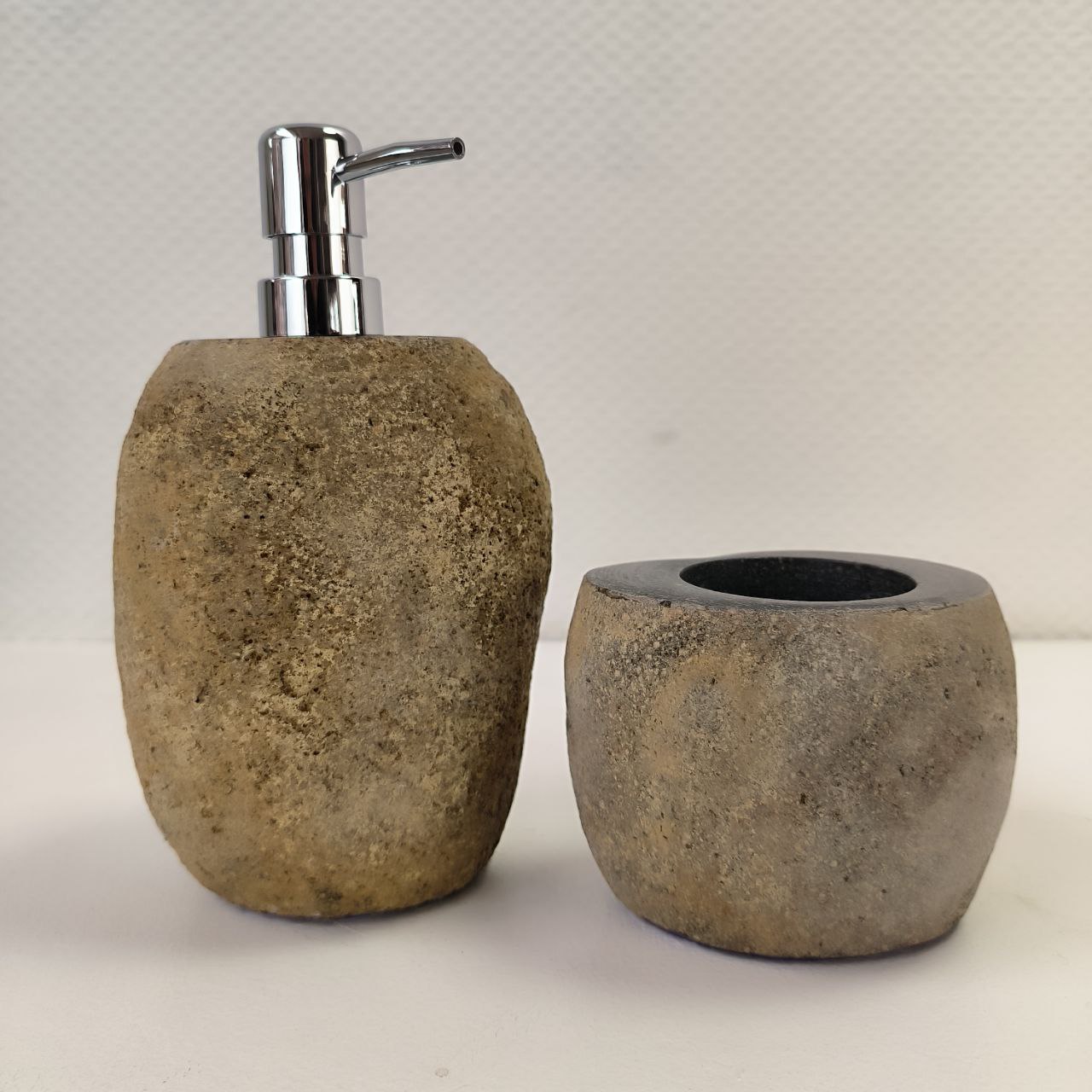 y0hsvfpau74ef7yoe1tw68531h2rycjd