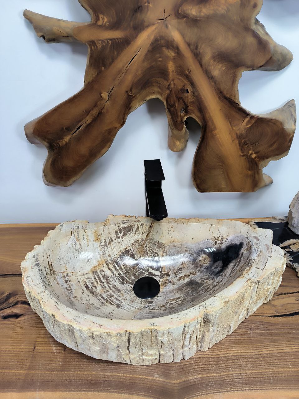 2c87241f-7306-47f5-93a3-62ccd9cc8ece