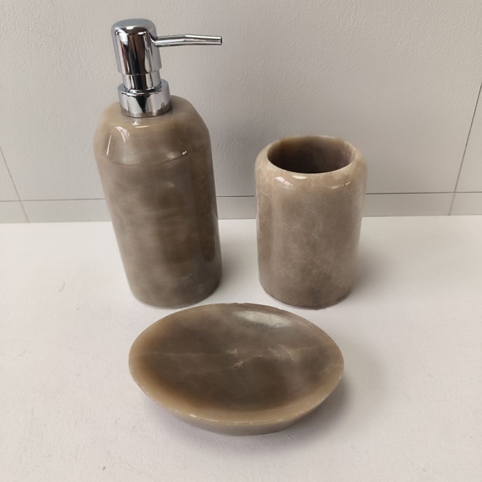 qemqdd3fc27nh1hkbkscc0ci74w800up