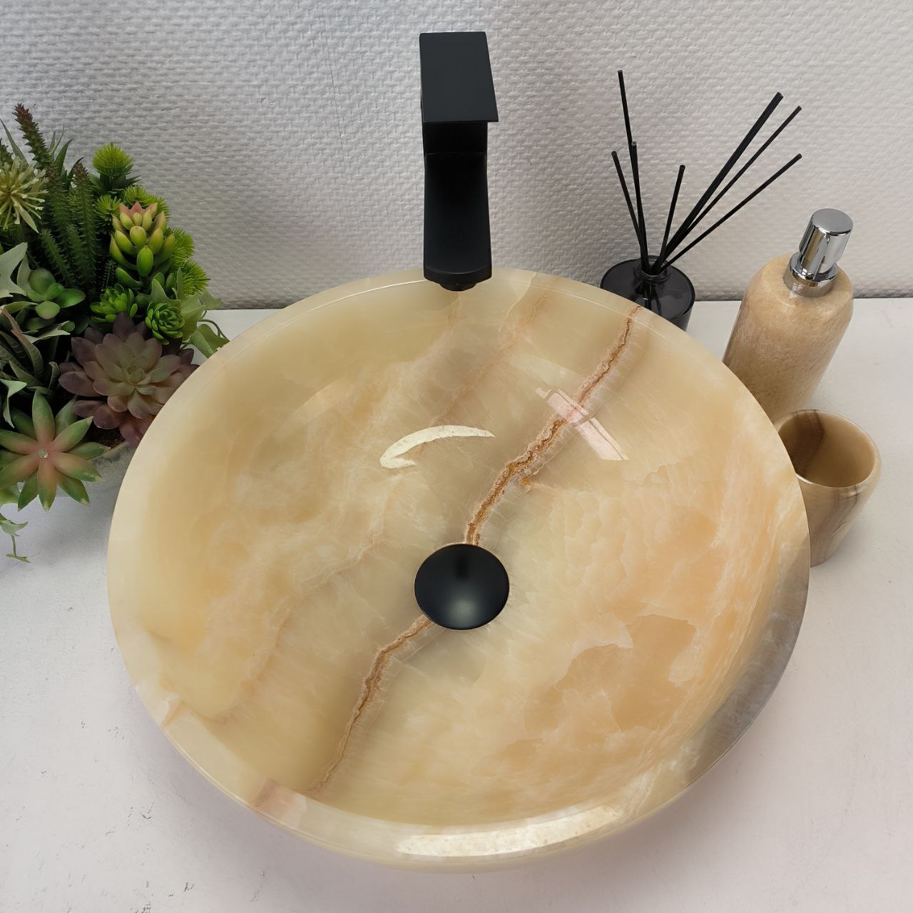 uvah46e65doh92bu8z4gklchyat47p1m