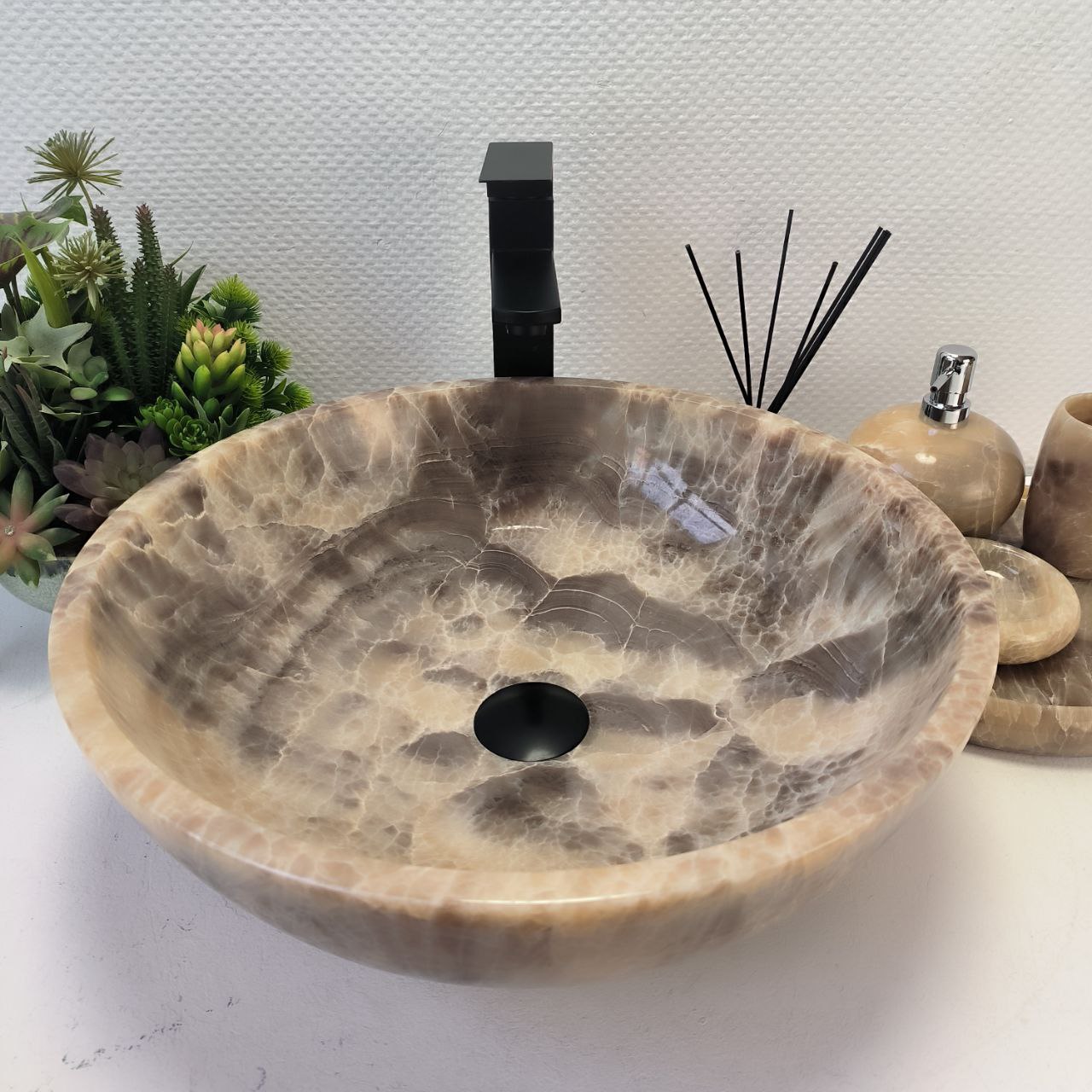 lu4fo9l62ntci9rhe8m7j51hezeee9u0