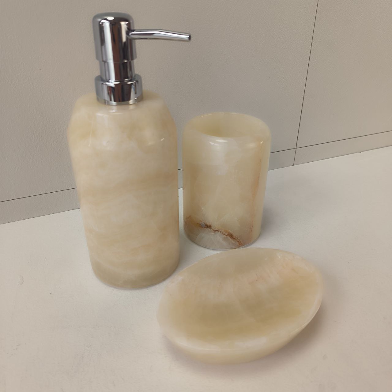 afj544bxw6uu93d2q3gcpt48k4asl5p7