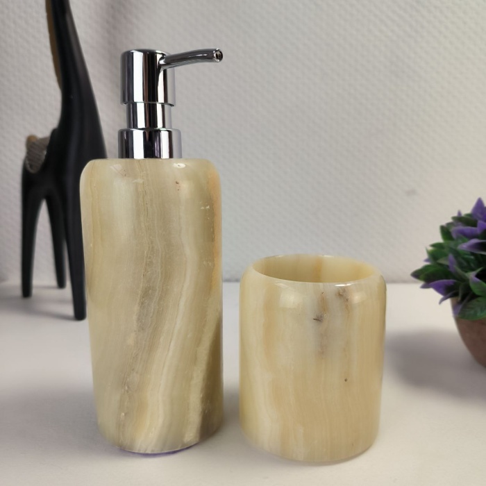 x9rwmp4y7zfyt6s59u97fz4p56glblo9