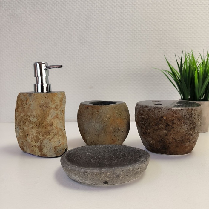 k40zhf2h3423mo7sdac2ibxa4jpc4rpc