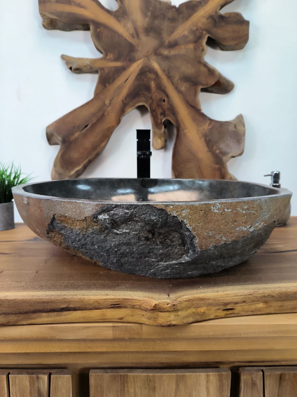 photo_2025-05-16_16-57-14