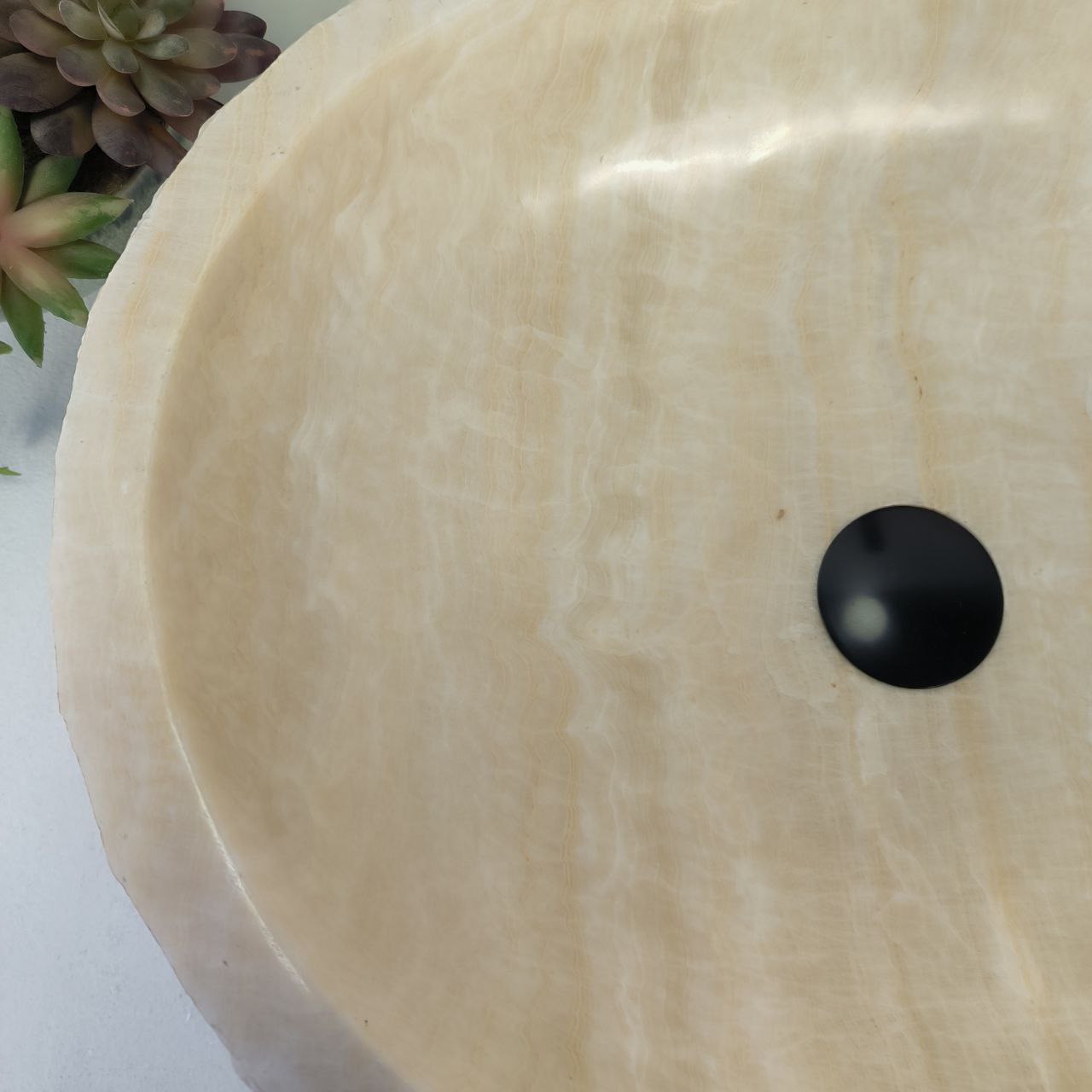 kkchg8v2tmjvxbk3j75qcwyh5sor4zgj